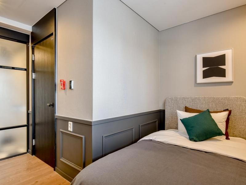 Hotel Brown Dot Yangjeong Pusan Zewnętrze zdjęcie