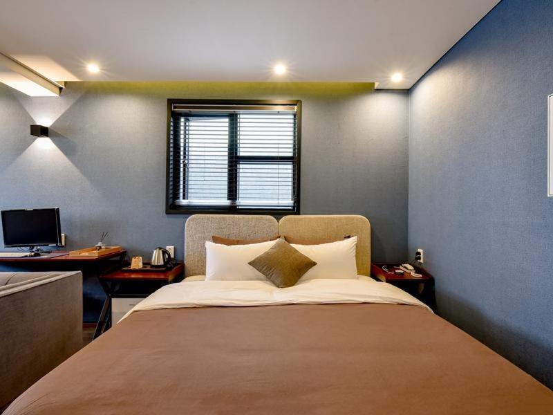 Hotel Brown Dot Yangjeong Pusan Zewnętrze zdjęcie