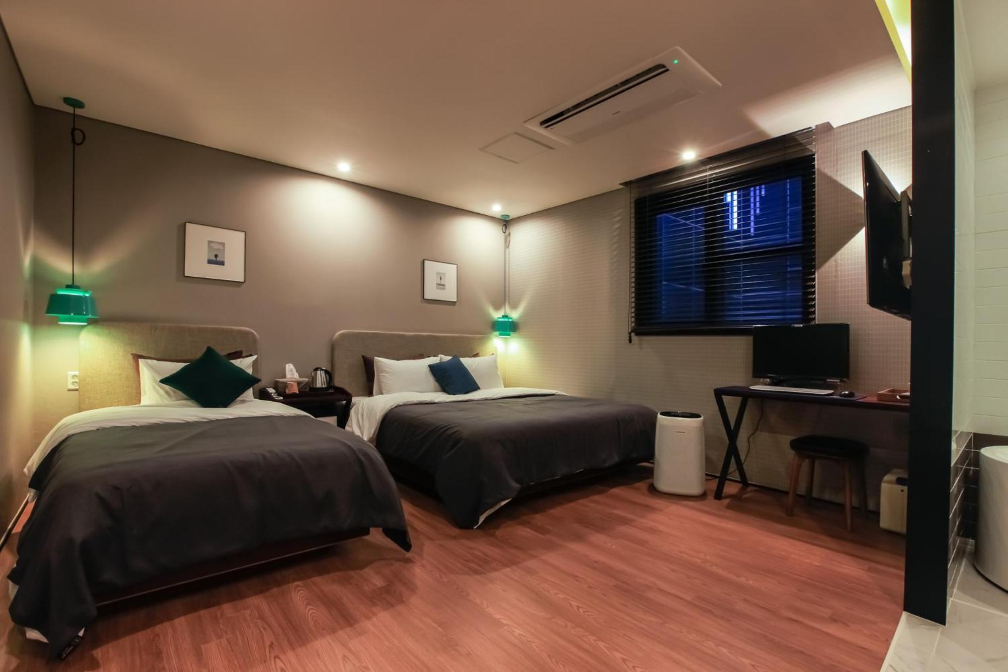Hotel Brown Dot Yangjeong Pusan Zewnętrze zdjęcie